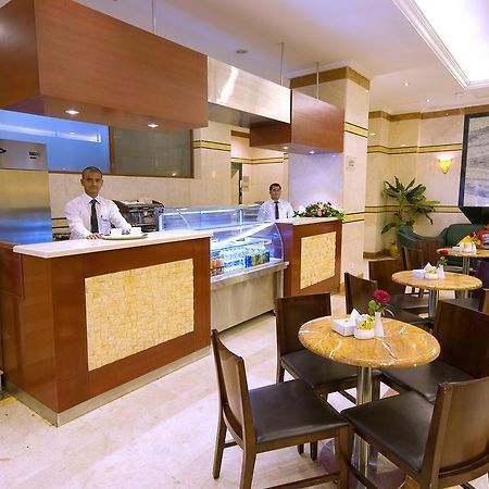 Al Eiman Al Qibla Hotel Медина Екстериор снимка