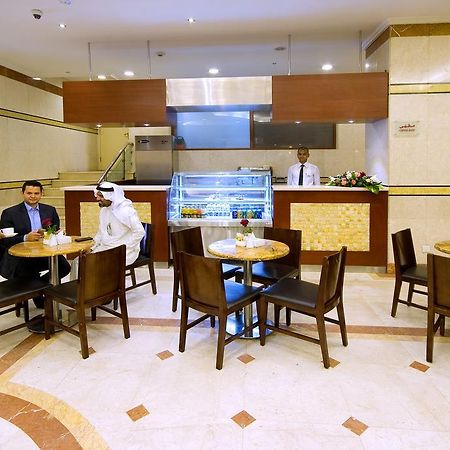 Al Eiman Al Qibla Hotel Медина Екстериор снимка