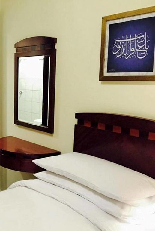 Al Eiman Al Qibla Hotel Медина Екстериор снимка