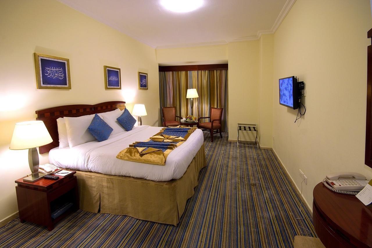 Al Eiman Al Qibla Hotel Медина Екстериор снимка